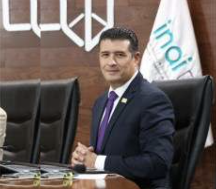 El Comisionado Adrián Alcalá afirma que las innovaciones tecnológicas deben respetar la privacidad.