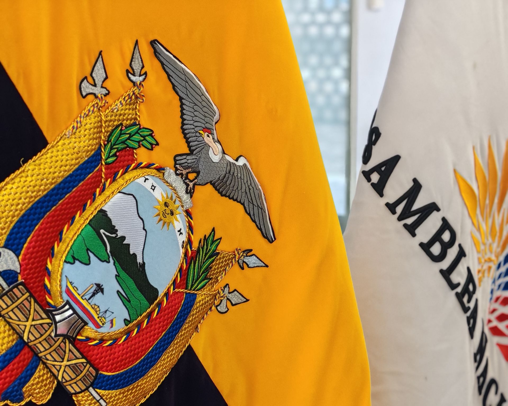 Ecuador: autoridad de control participa en mesas técnicas para la construcción de la Ley de Inteligencia Artificial